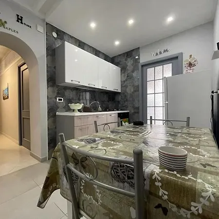 Apartman Lory's House *